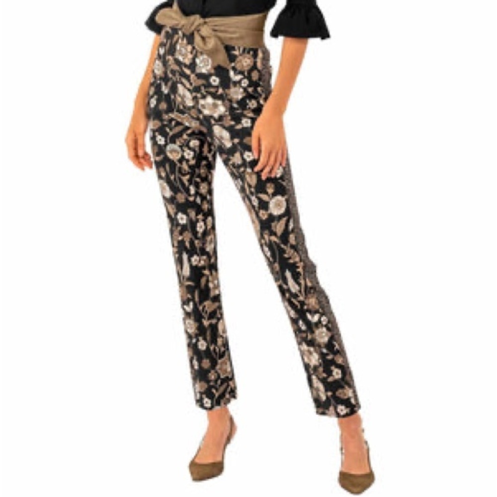 Elie Tahari Floral Straight Leg Black Pants size MEDIUM pull on NWOT